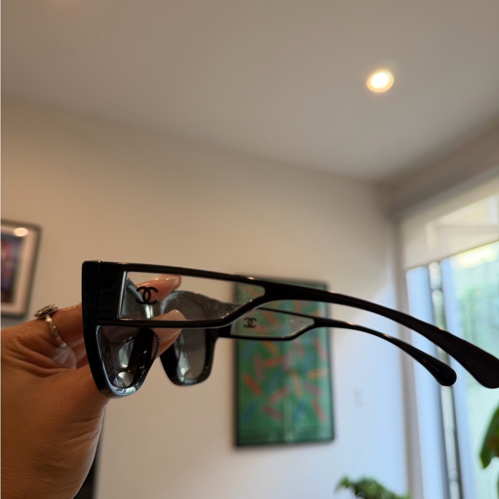 CHANEL Dark Tinted Sunglasses with Black Case - Picture 2 of 3